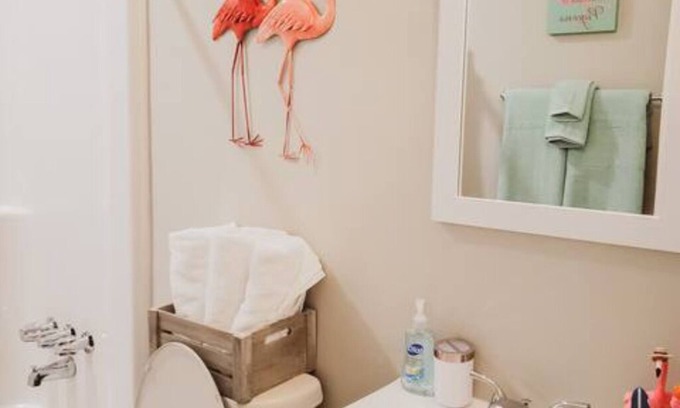 Foley Apartment | Spacious Family Friendly Apt Near OWA & Beach 618n