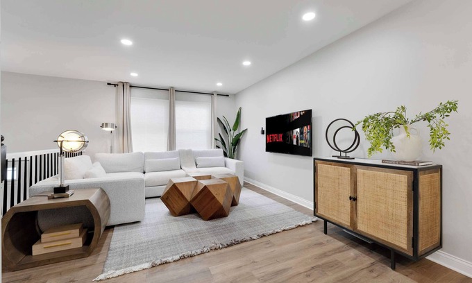 Hanover Park House | Spacious Family Getaway | LCP Collection