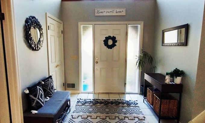 West Irondequoit House | Spacious Family Home Near Lake Ontario