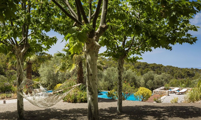 Banyalbufar Villa | Spacious Family Retreat in Banyalbufar, 1020