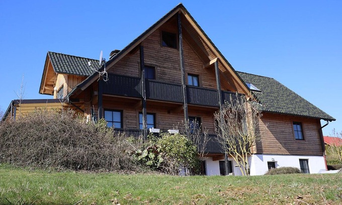 Dringenberg Apartment | Spacious ❤️Ferienwohnung in the castle village Dringenberg ❤️ for 6 persons