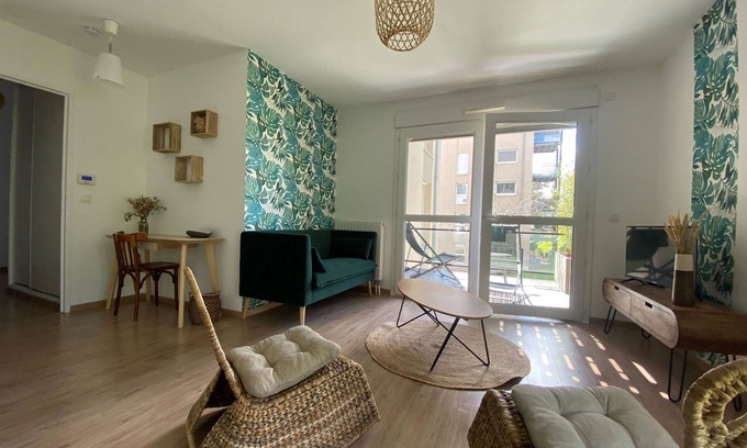 Herouville-Saint-Clair Apartment | Spacious and bright nest in Hérouville-saint-Clair
