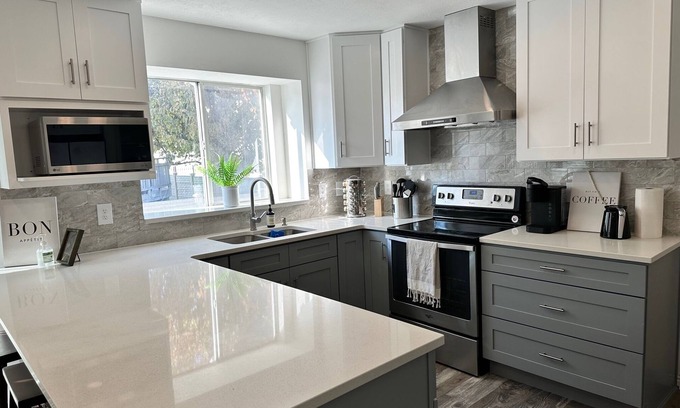Taylorsville House | Spacious & Full Amenities Salt Lake City Home