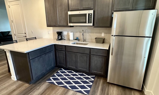 The Pinery House | Spacious Guest suite