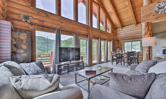 Eden House | Spacious Hilltop Cabin w/Deck & Scenic Views!