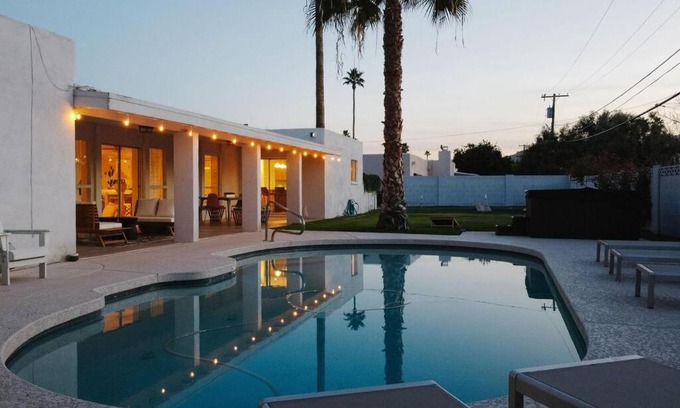 Moon Valley House | Spacious Home in Moon Valley- Heated Pool & Spa