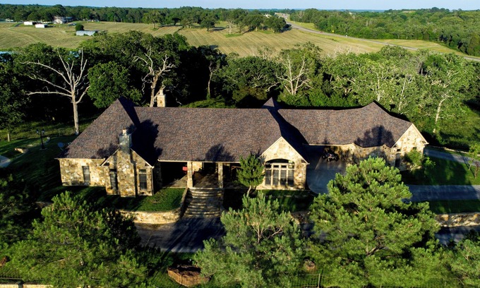Athens House | Spacious home located on 76 acres nestled on a pond.