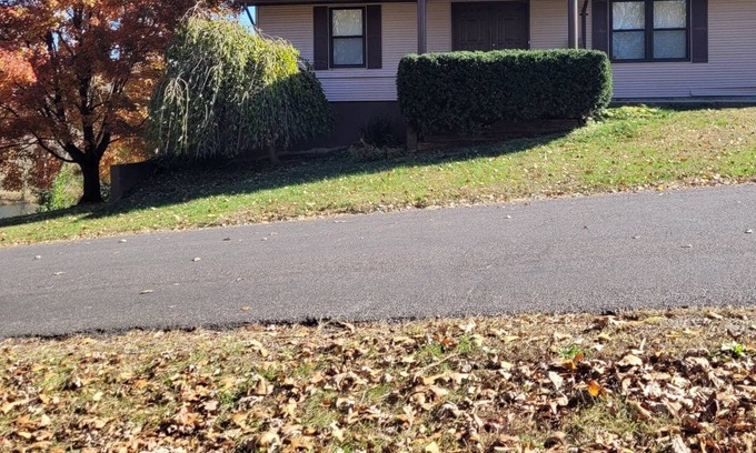 St. Clair House | Spacious House Centrally Located to many attractions