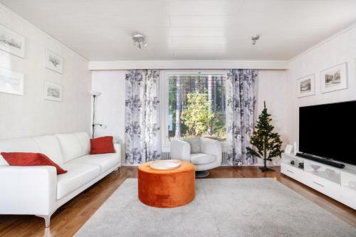 Rovaniemi Apartment | Spacious house in Rovaniemi/Lapland (11 beds)