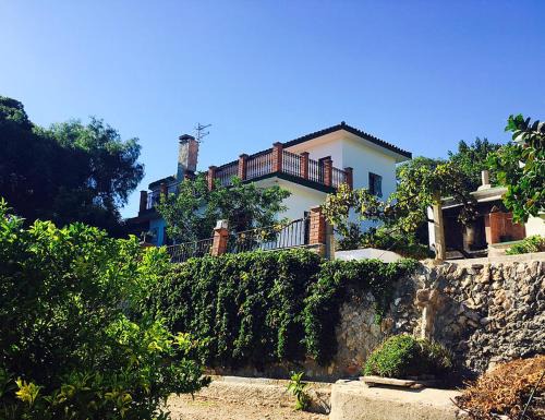 Tortosa House | Spacious House Tortosa + Pool