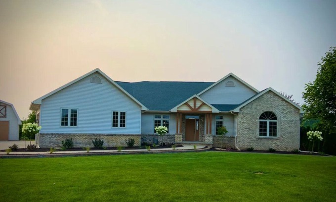 Larsen House | Spacious house with large yard in a peaceful neighborhood close to EAA grounds!