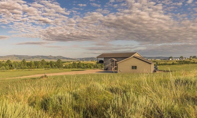 Smithwick House | Spacious Lake House!