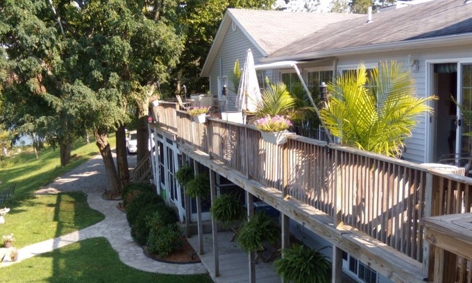 Lancaster House | Spacious Lakefront Home On The Point With Great Views