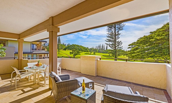Kapalua House | Spacious Lanai Retreat: Kapalua Maui's Golf Villa with Breathtaking Views 14T 1-2