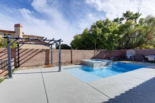 Paradise House | Spacious Las Vegas Home with Private Pool and Hot Tub