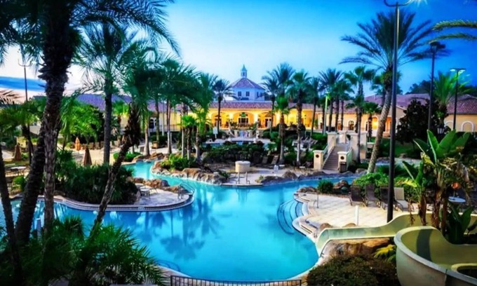 Highlands Reserve House | Spacious & Modern 3BR Townhouse Near Disney w/Pool & Lazy River!