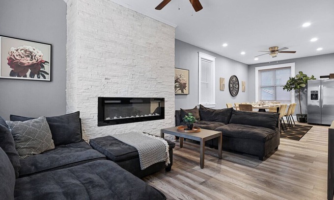 Tower Grove South House | Spacious Modern 5BR Home Near Downtown St. Louis