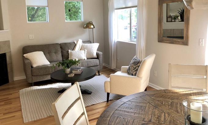 Rigden Farm House | Spacious, modern, family friendly, centrally located. Close to FC bike trails!
