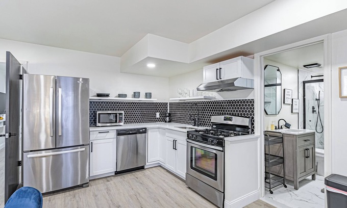 Union House | Spacious/Oversized 5 bed and 3bed home