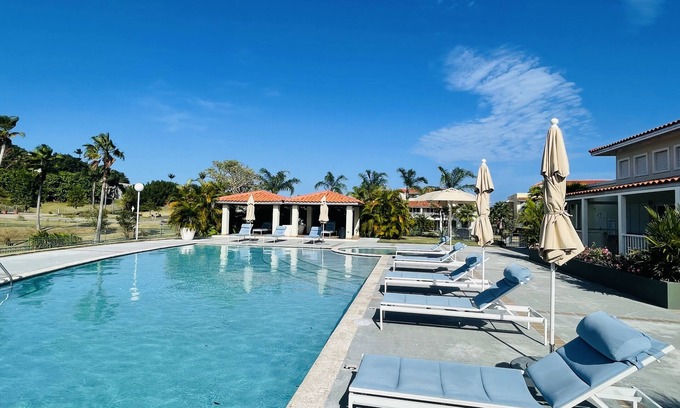 Candelero Abajo Condo | Spacious Penthouse with private rooftop 2500 sq ft of living.