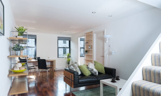 Pimlico Apartment | Spacious. Pimlico Station, Westminster + Fantastic Central Location +