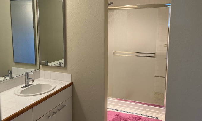 Point Richmond Condo | Spacious Point Richmond Waterfront Property