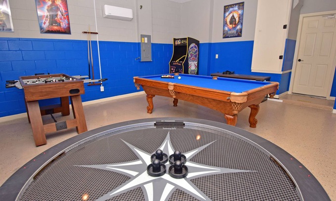 Highlands Reserve House | Spacious Pool Home in Golfing Community With Game Room