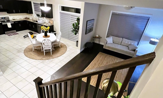 London House | Spacious Private Comfortable Home
