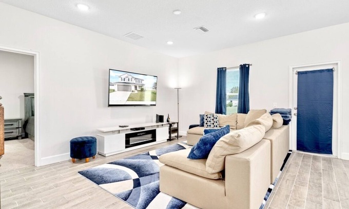 Highlands House | Spacious & Private Hudson Retreat by SunWest Park!