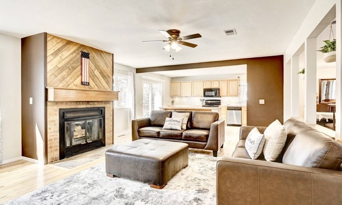 Aurora House | Spacious Private Retreat Near Cherry Creek Park!