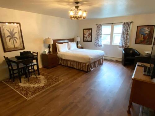 Merced Manor Apartment | Spacious Private Suite Parksboatinggolf