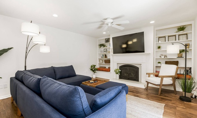Olathe House | Spacious Ranch with Movie Room, Ping Pong, Putting Green, and Private Yard
