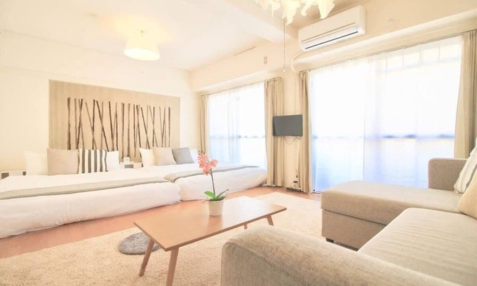 Hiroshima City Centre Apartment | Spacious & Relaxing just 4 blocks to Peace Park