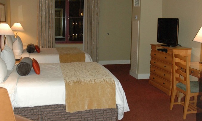 South Lake Tahoe Resort | Spacious Room at The Marriott Grand Residence