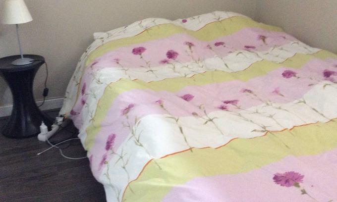 Riom House | Spacious rooms at the inhabitant With large beds Very bright TV