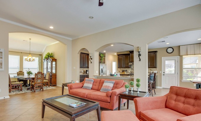 Spring Cottage | Spacious Spring Vacation Rental w/ Pool Access!