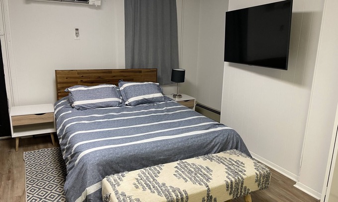 Hoboken Apartment | Spacious Studio apartment w/kitchen, outdoor space