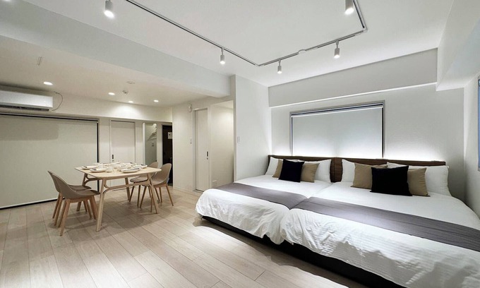 Naka Ward Apartment | Spacious Studio Apt in Vibrant Nakamachi Area