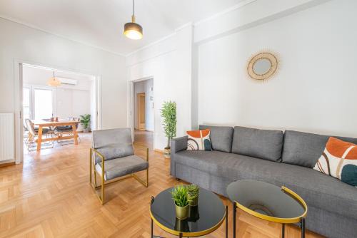 Exarhia Apartment | Spacious Stylish Flat ,Experience True Athens Living