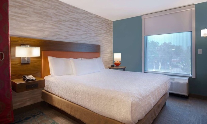 University House | Spacious Suite w/Sustainable Touches Close to Convention Center