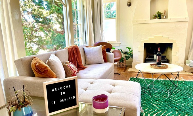 Bushrod House | Spacious Temescal Home near UC-Berkeley with Firepit Patio & Outdoor Dining