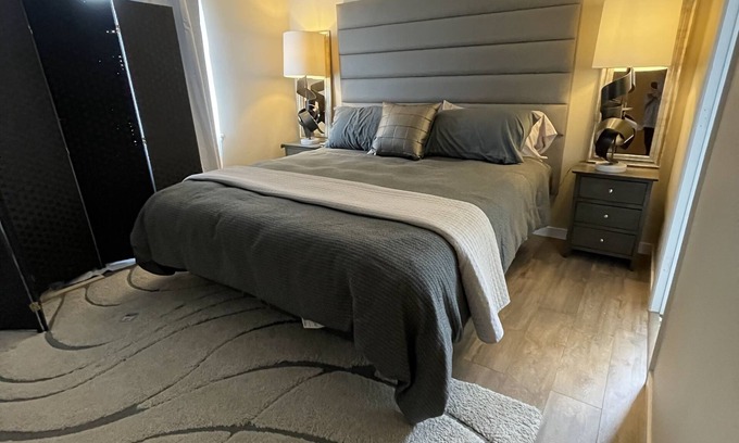 Concord House | Spacious, Updated Home - Court Location