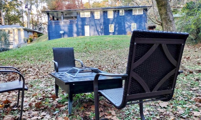 Candler-McAfee House | Spacious Urban Oasis Near Atlanta/Downtown Decatur