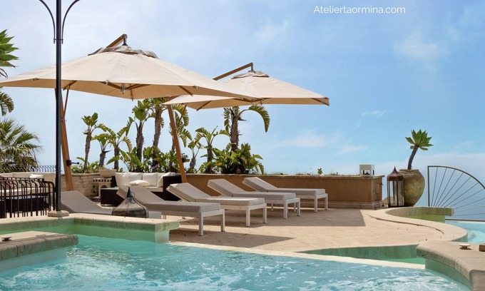 Taormina Villa | Spacious villa with pool