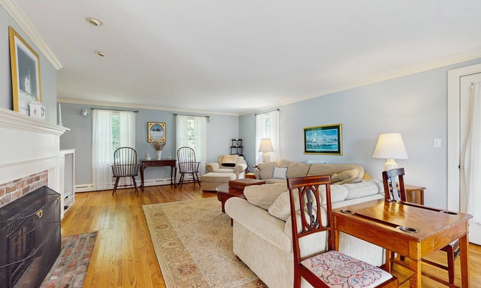 Manchester House | Spacious village house, dog-friendly, patio, fireplace, a/c, air hockey, w/d