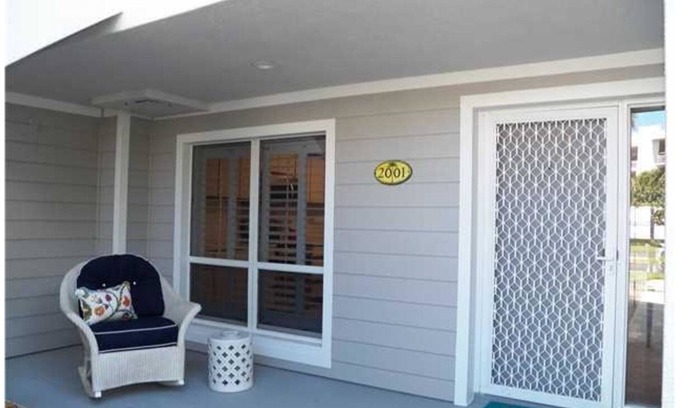 Stuart Condo | Spacious Waterfront Condo on Intercoastal with Private Beach - easy access