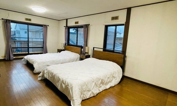 Yokkaichi House | Spacious Yokkaichi Home - InnYokkaichi /Yokkaichi Mie