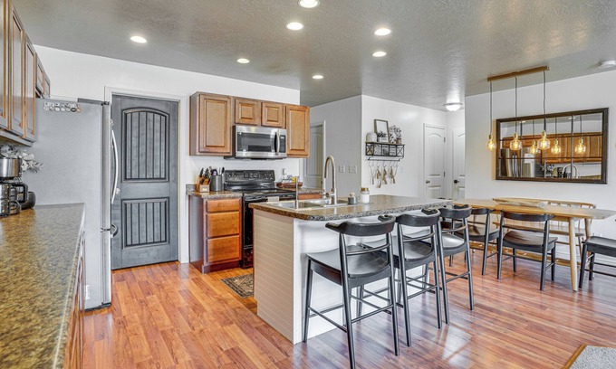 Spanish Fork House | Spanish Fork Retreat w/Smart TVs Near Trails!