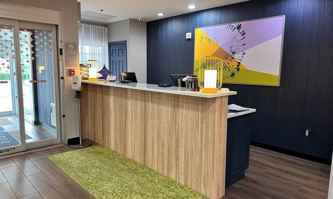 Guilford Hotel | Spark by Hilton Guilford