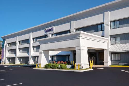 Savannah Hotel | Spark by Hilton Savannah Midtown